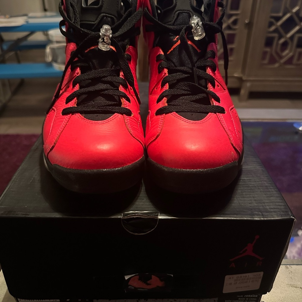 Air Jordan 6 Infrared Retro